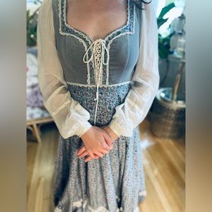 GUNNE SAX SIZE 7/9 GOLD LABEL MAXI DRESS WITH VELVET CORSET BODICE 1970s